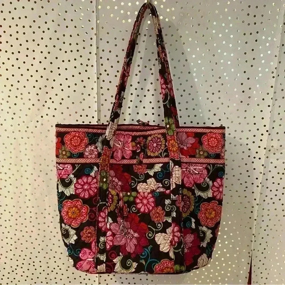 Vera Bradley Handbag - Picture 6 of 9